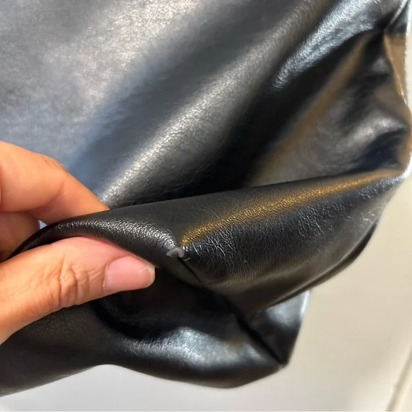 Lululemon Reversible Mantra Dream Big Large Tote Bag Black Floral - Picture 6 of 13